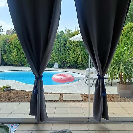 Picnic Room And Pool Кастельнуово-дель-Гарда Екстер'єр фото