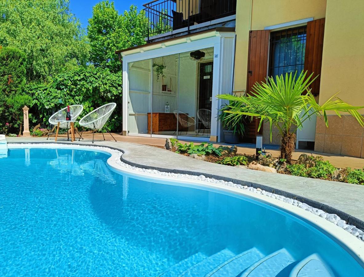 Picnic Room And Pool Кастельнуово-дель-Гарда Екстер'єр фото